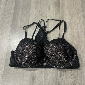 Victoria’s Secret padded lace cross back Bra Sz 34 C